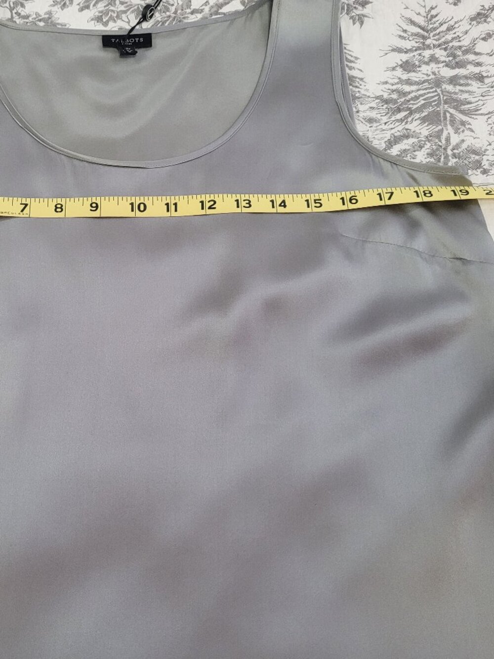 Talbots Gray Silk Scoop Neck Sleeveless Shell Tank Blouse Size 12P NWT - Picture 4 of 6